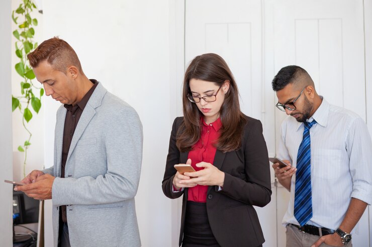 Navigating Peer Pressure: Strategies for maintaining  your identity